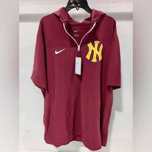 Nike Therma Fit Yankees Quarter Zip Pullover NWT Tags